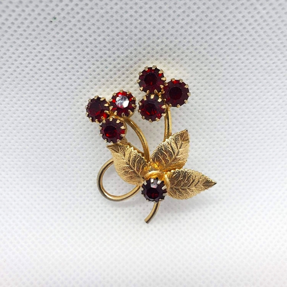 Vintage Ruby Red Rhinestone Floral Brooch